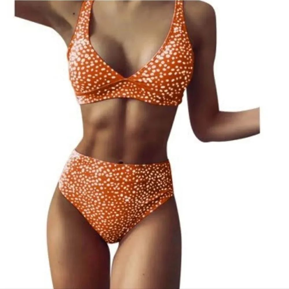 BRAND NEW XHILARATION HATER NECK POLKA-DOT PADDED BRA SWIMSUITS SET